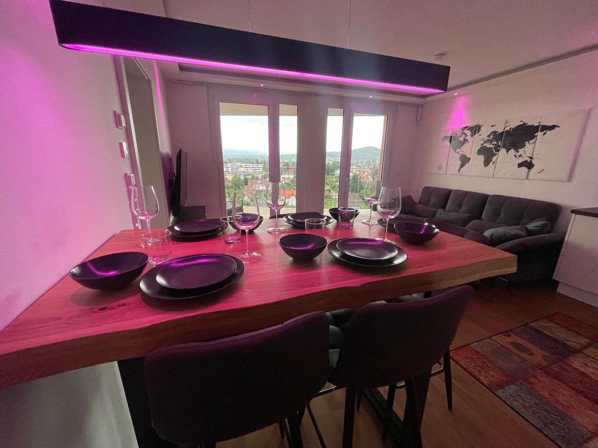 Apartamento 100 Qm Penthouse, Self-Check-In, 2 Parkplaetze Graz Exterior foto