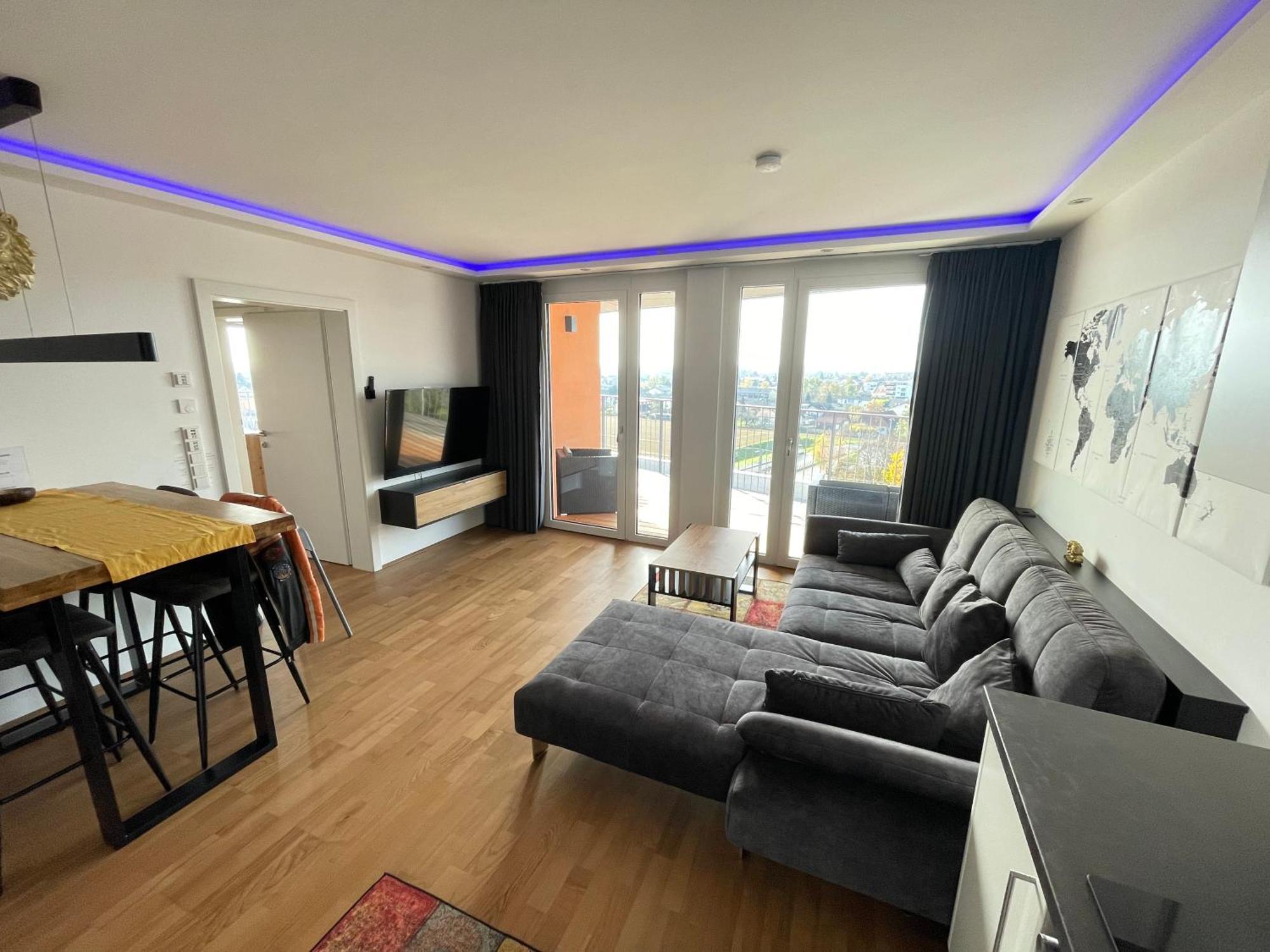 Apartamento 100 Qm Penthouse, Self-Check-In, 2 Parkplaetze Graz Exterior foto